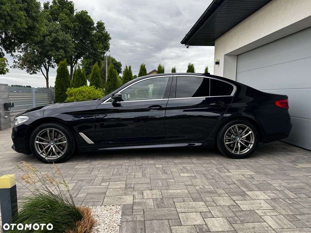 BMW Seria 5 520d xDrive M Sport sport - 12