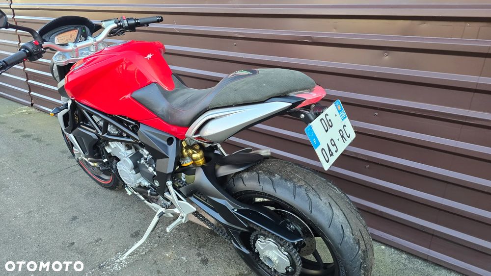 MV AGUSTA Brutale - 14