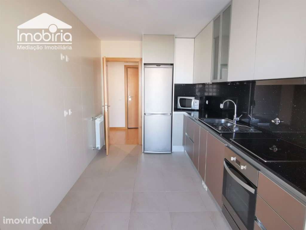 Apartamento T1 Arrendamento Aveiro > Aradas - Grande imagem: 2/14