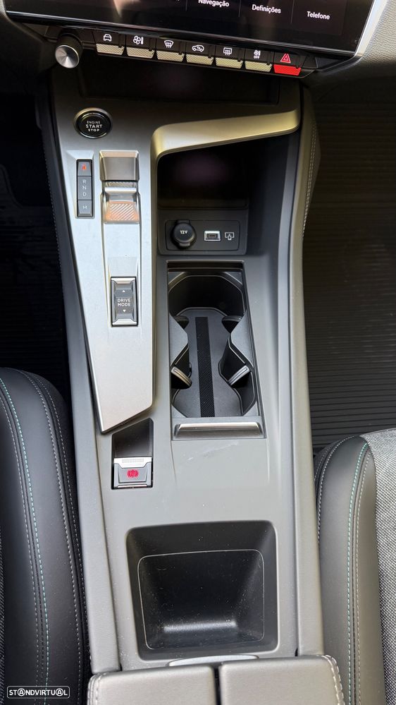 Peugeot 408 - 20