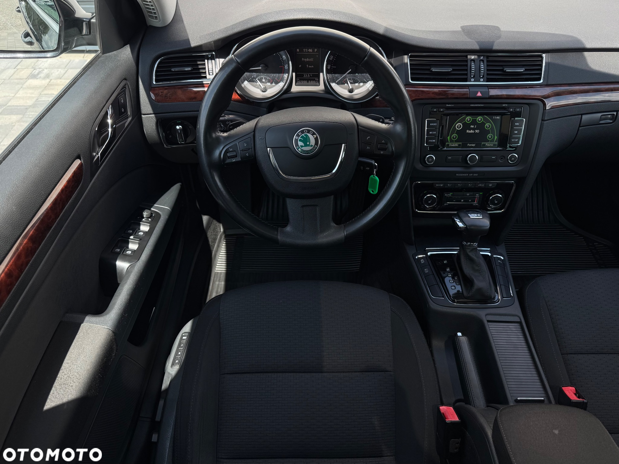 Skoda Superb 2.0 TDI DSG Elegance - 9