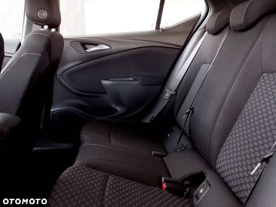 Opel Astra - 13