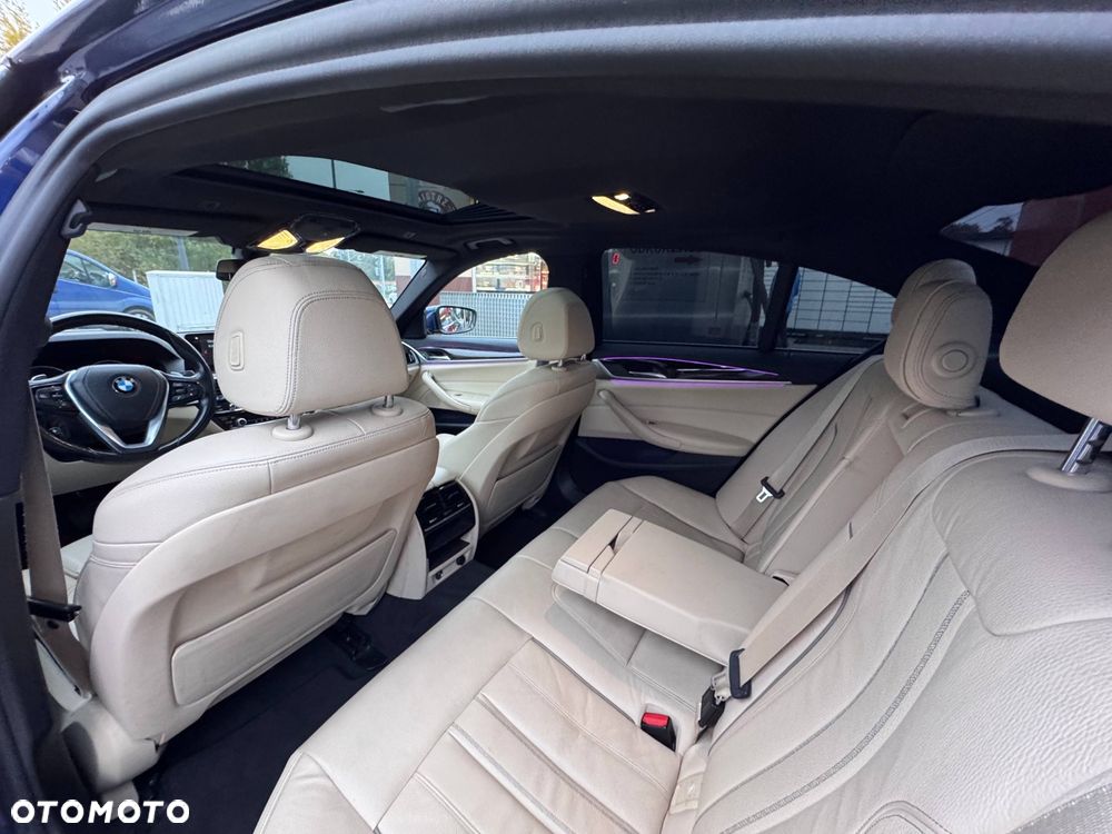 BMW Seria 5 - 16