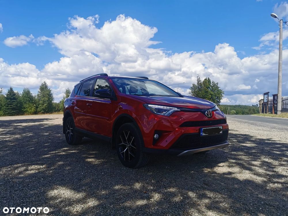 Toyota RAV4 - 11