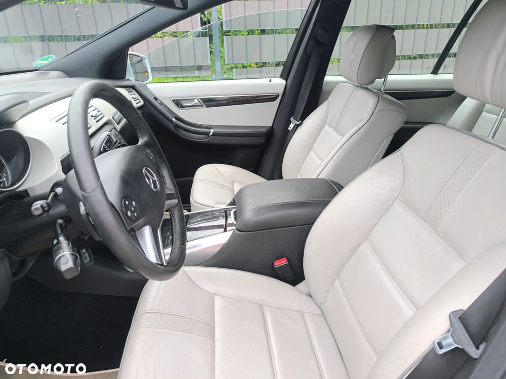 Mercedes-Benz Klasa R 350 CDI 4-Matic - 21