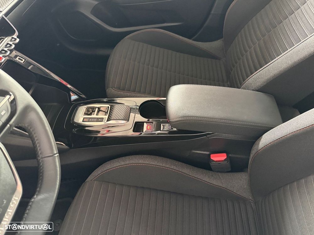 Peugeot e-208 50 kWh Active Pack - 17