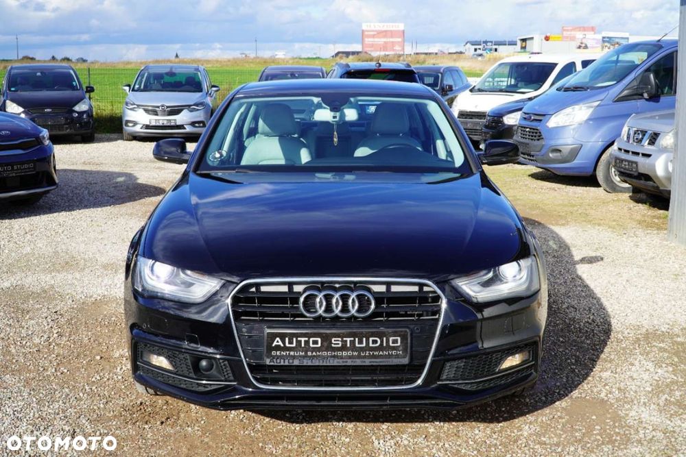 Audi A4 Limousine - 28