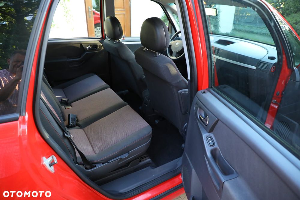 Opel Meriva - 18