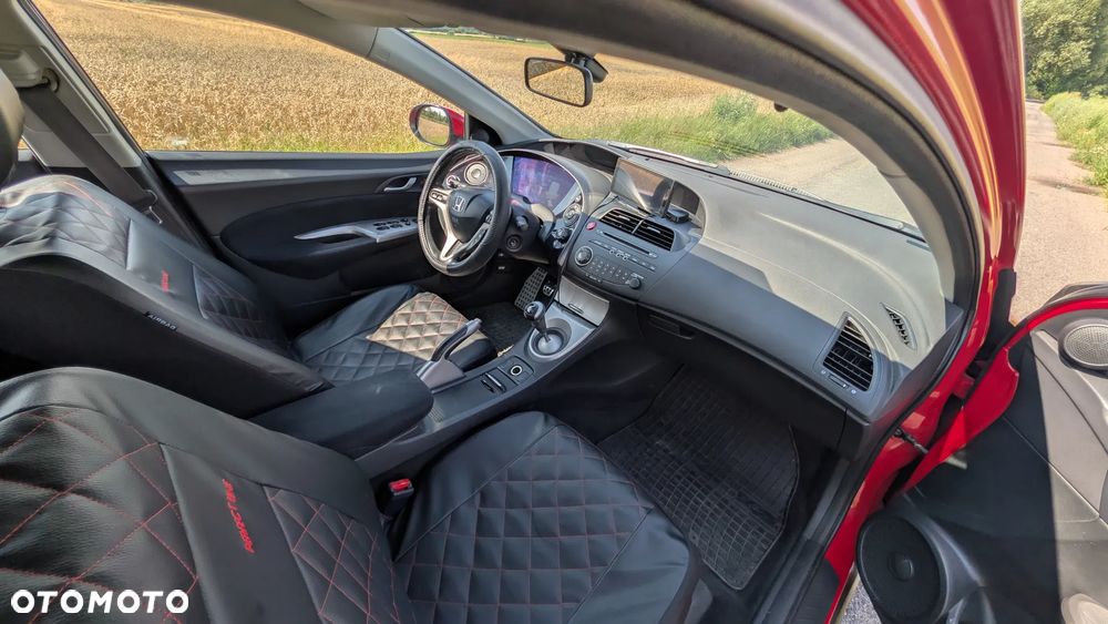 Honda Civic 1.8 Executive - 8