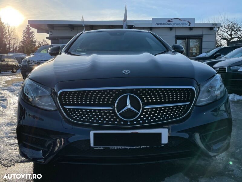 Mercedes-Benz E 200 Coupe - 1