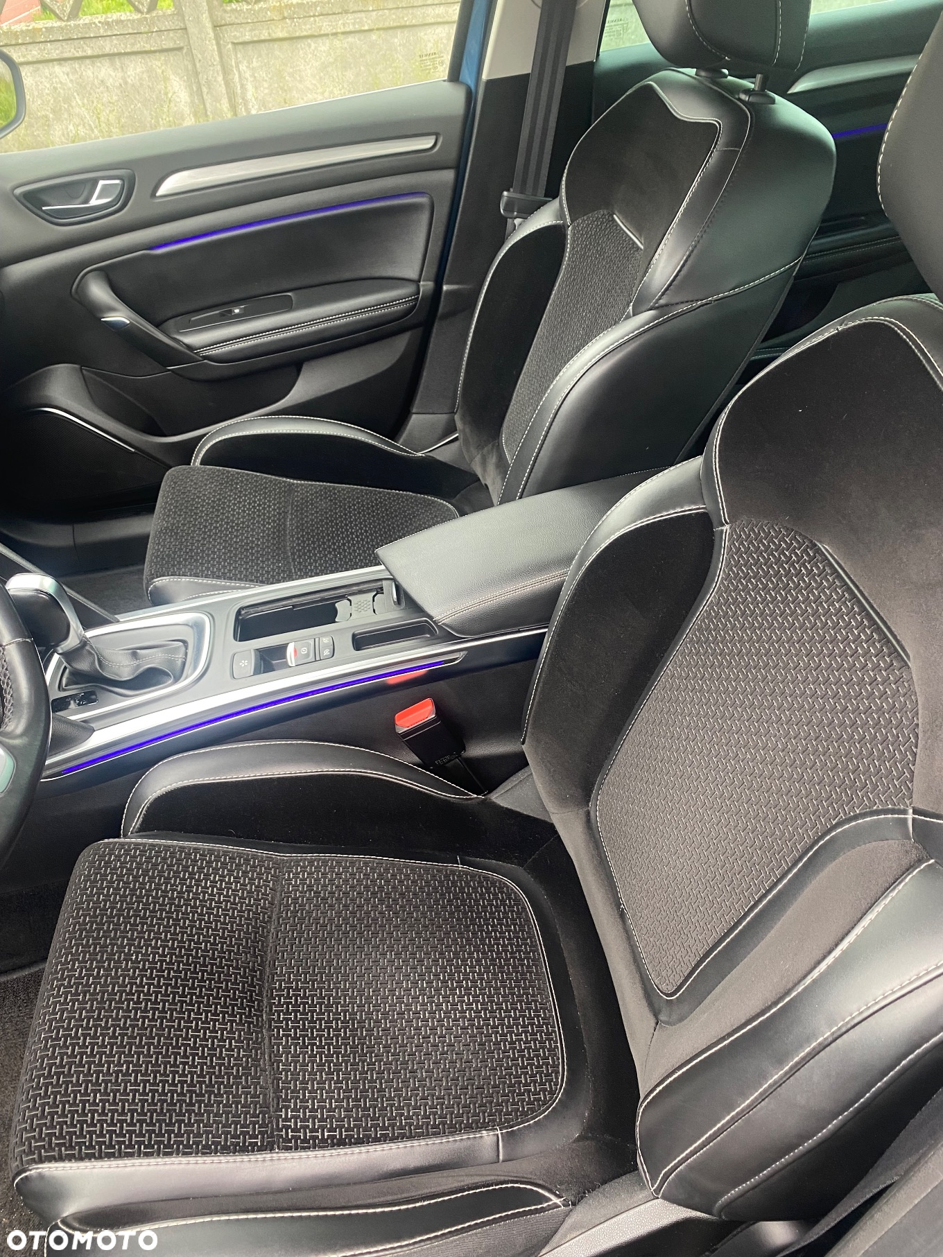 Renault Megane ENERGY TCe 165 EDC BOSE EDITION - 18