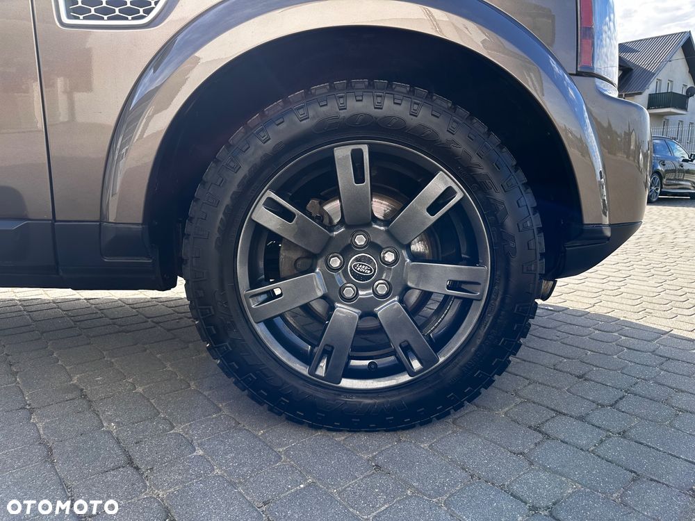 Land Rover Discovery 2.7D V6 HSE - 9
