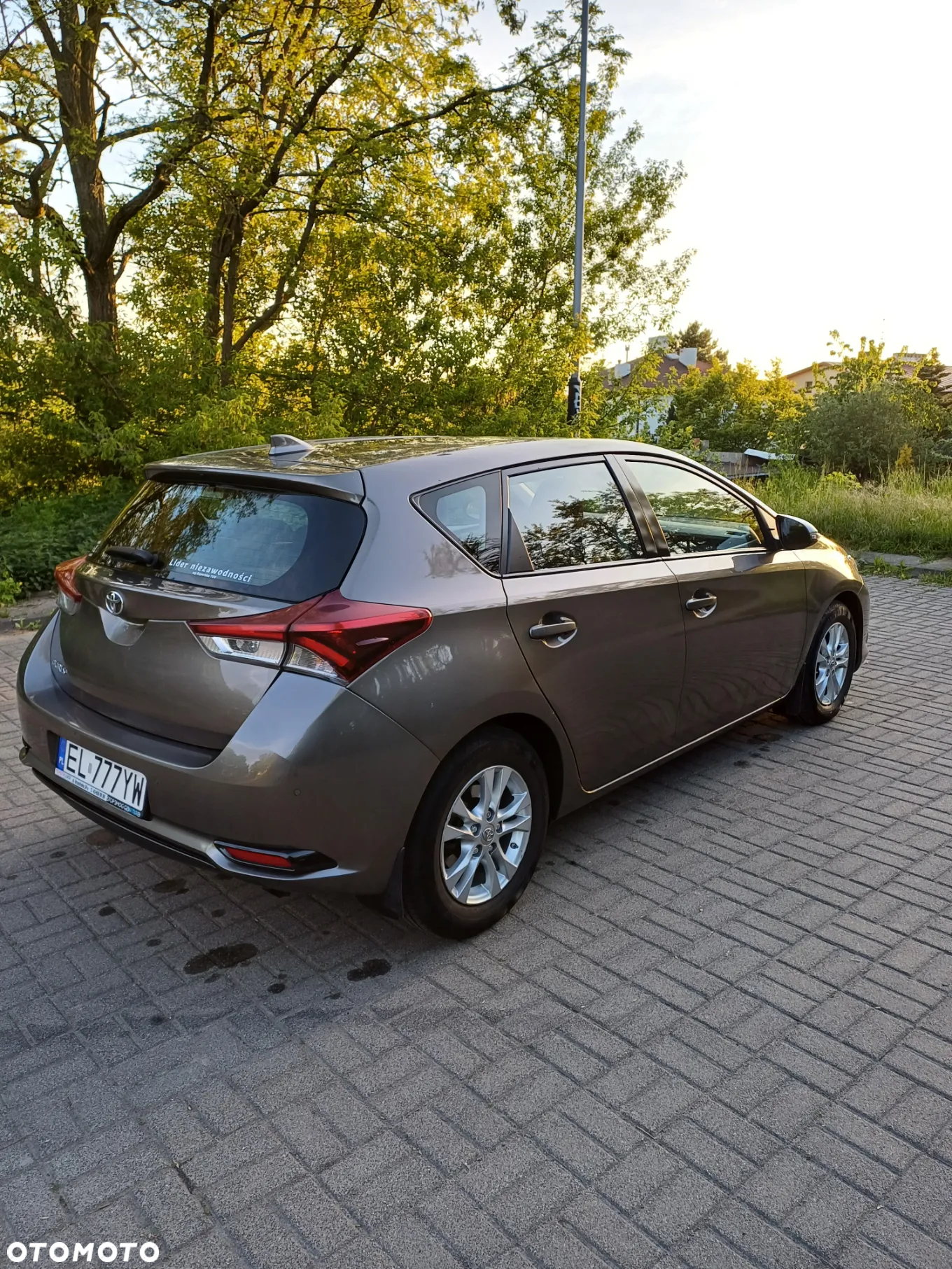 Toyota Auris 1.33 VVT-i Active - 13