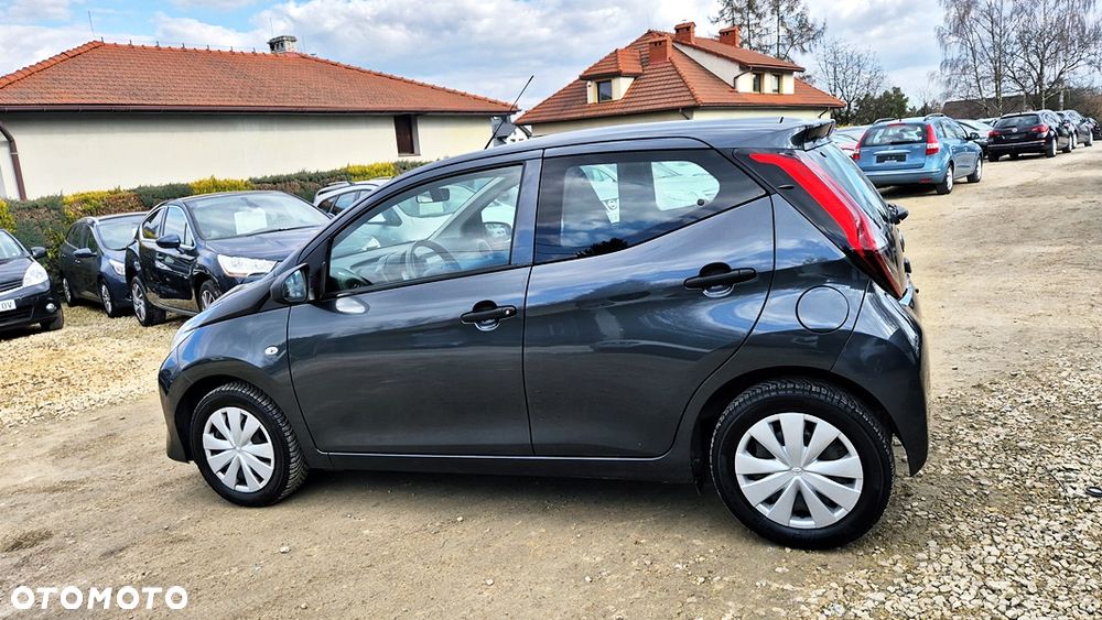 Toyota Aygo x-final - 21