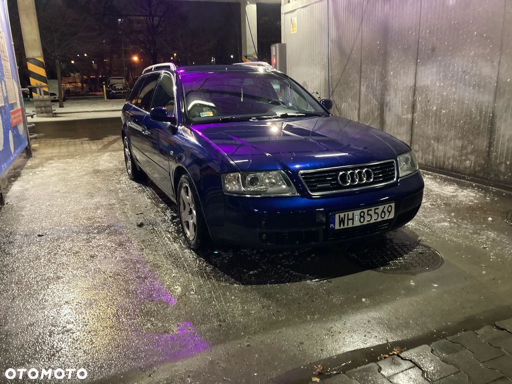 Audi A6 Avant 2.4 Quattro - 1
