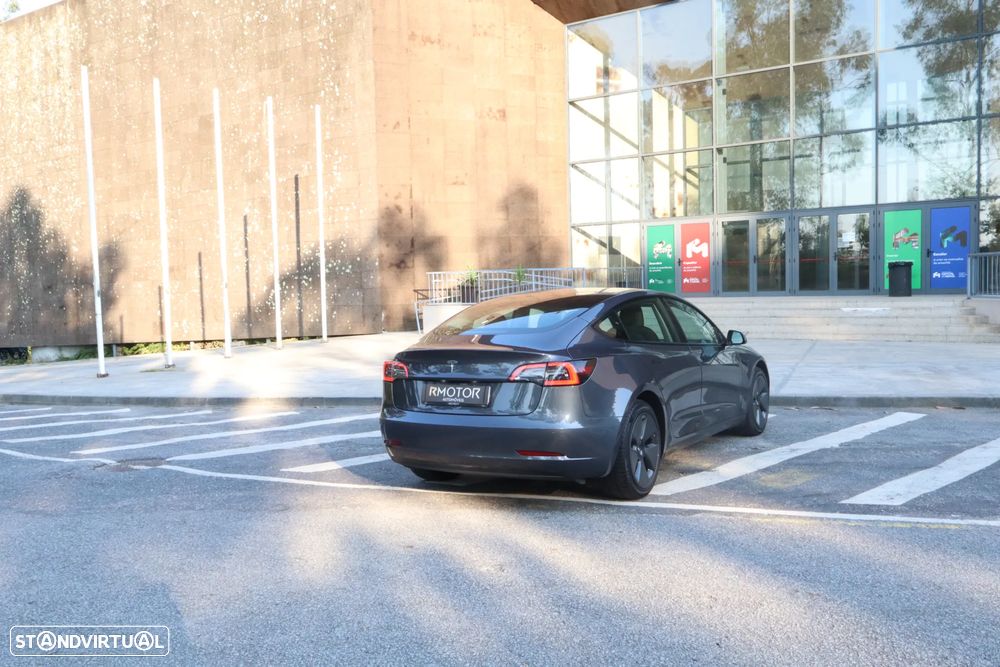 Tesla Model 3 Standard RWD - 5