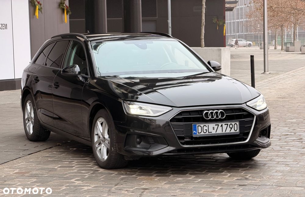 Audi A4 Avant 35 TDI S tronic - 1
