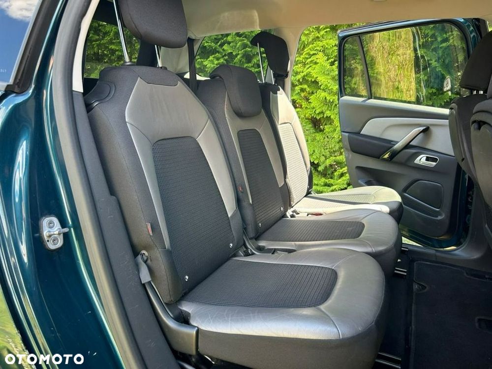 Citroën C4 SpaceTourer PureTech 130 Stop&Start SHINE - 23