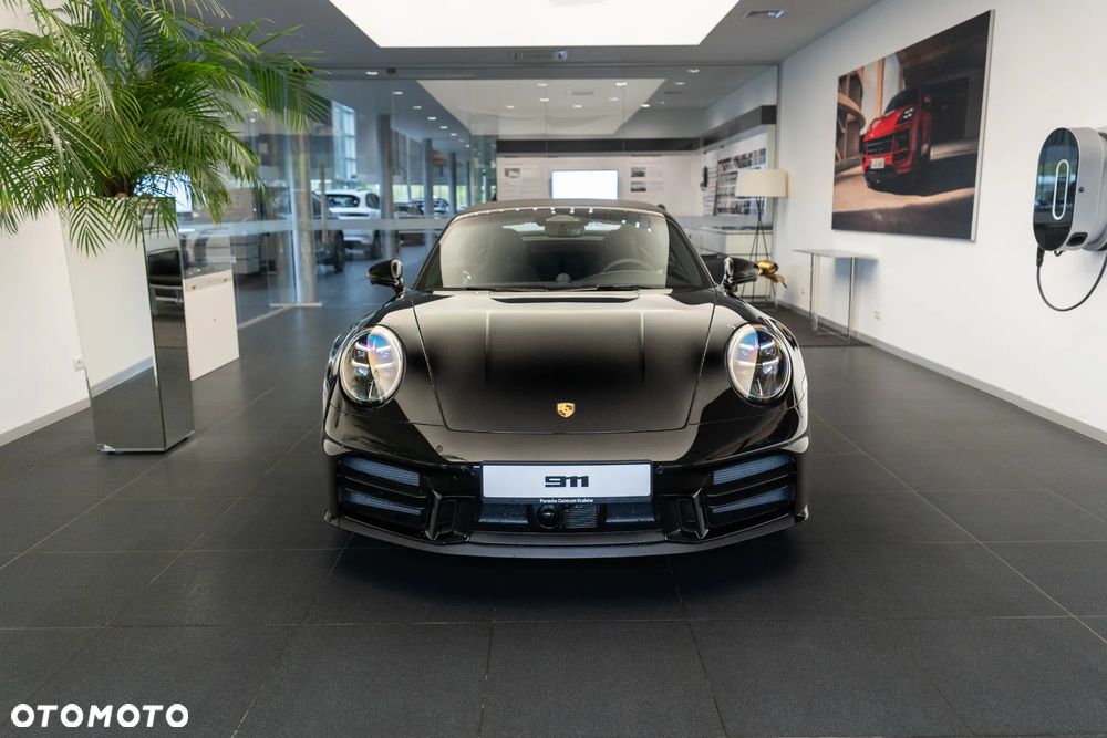 Porsche 911 Carrera S - 4