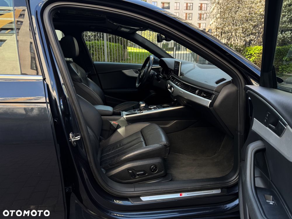 Audi A4 Limousine - 16