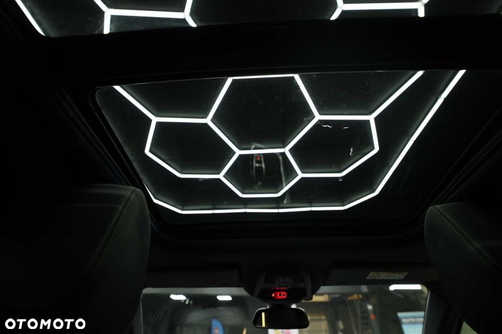Peugeot 5008 PureTech 130 EAT8 Stop & Start GT - 36