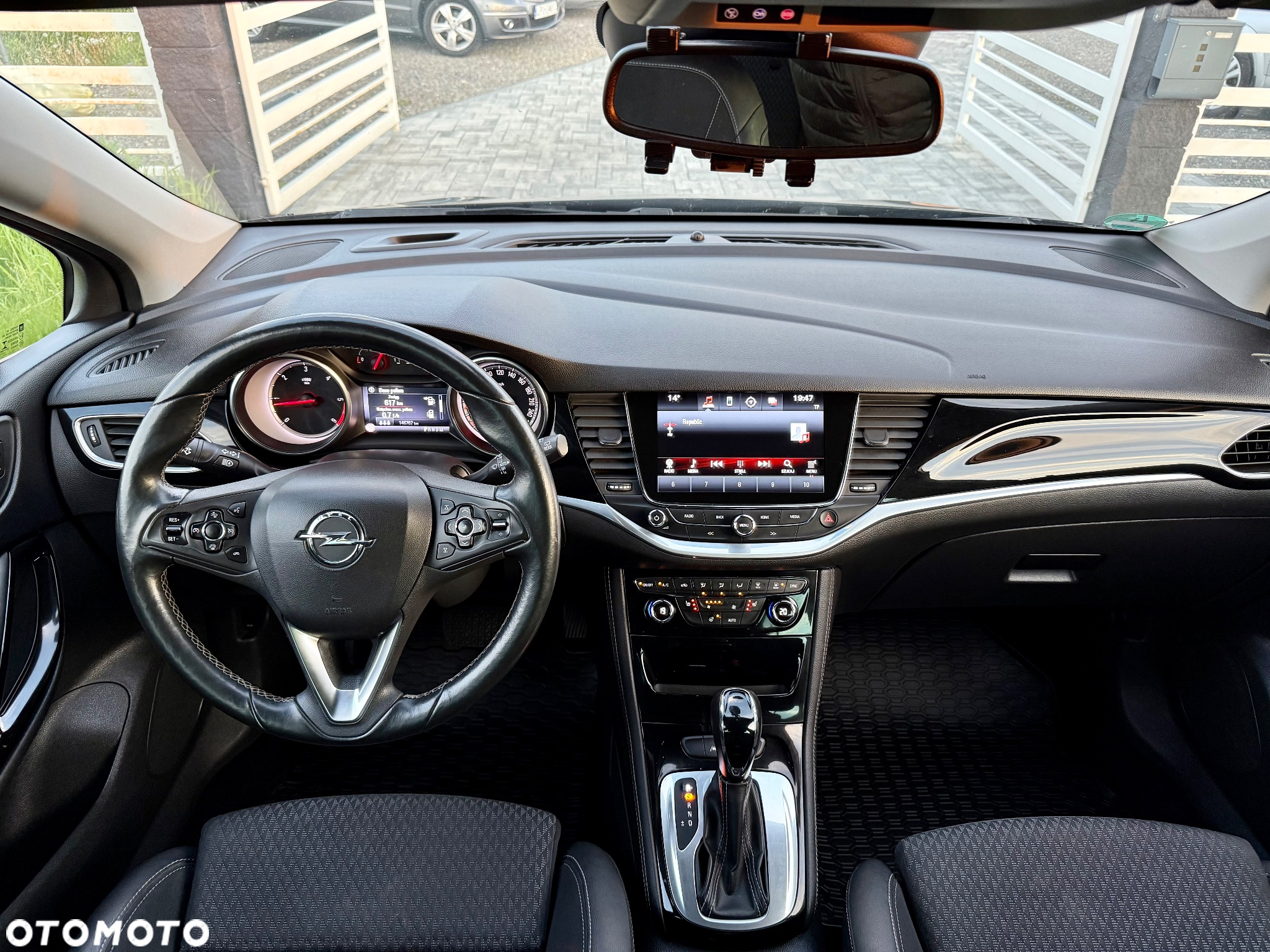 Opel Astra 1.6 D (CDTI) Automatik Sports Tourer Innovation - 3