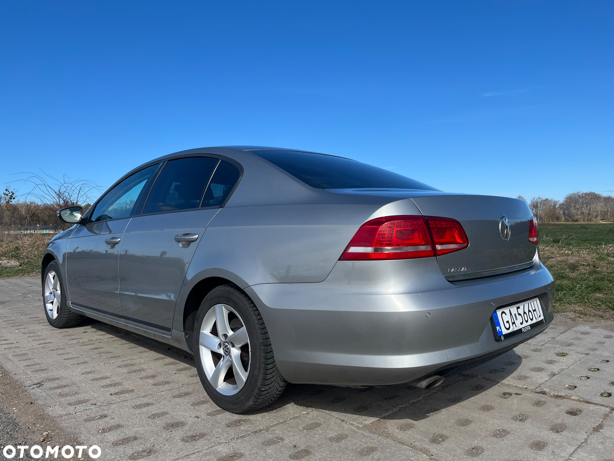 Volkswagen Passat 1.4 TSI Trendline - 5