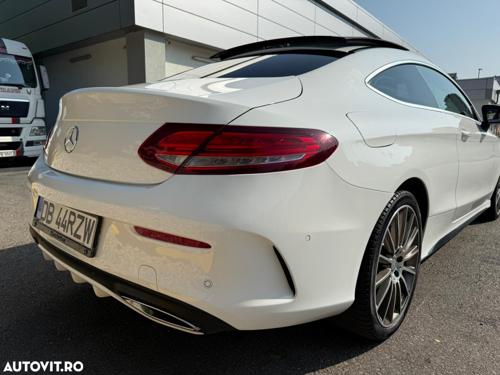 Mercedes-Benz C 250 d Coupe Aut. - 31