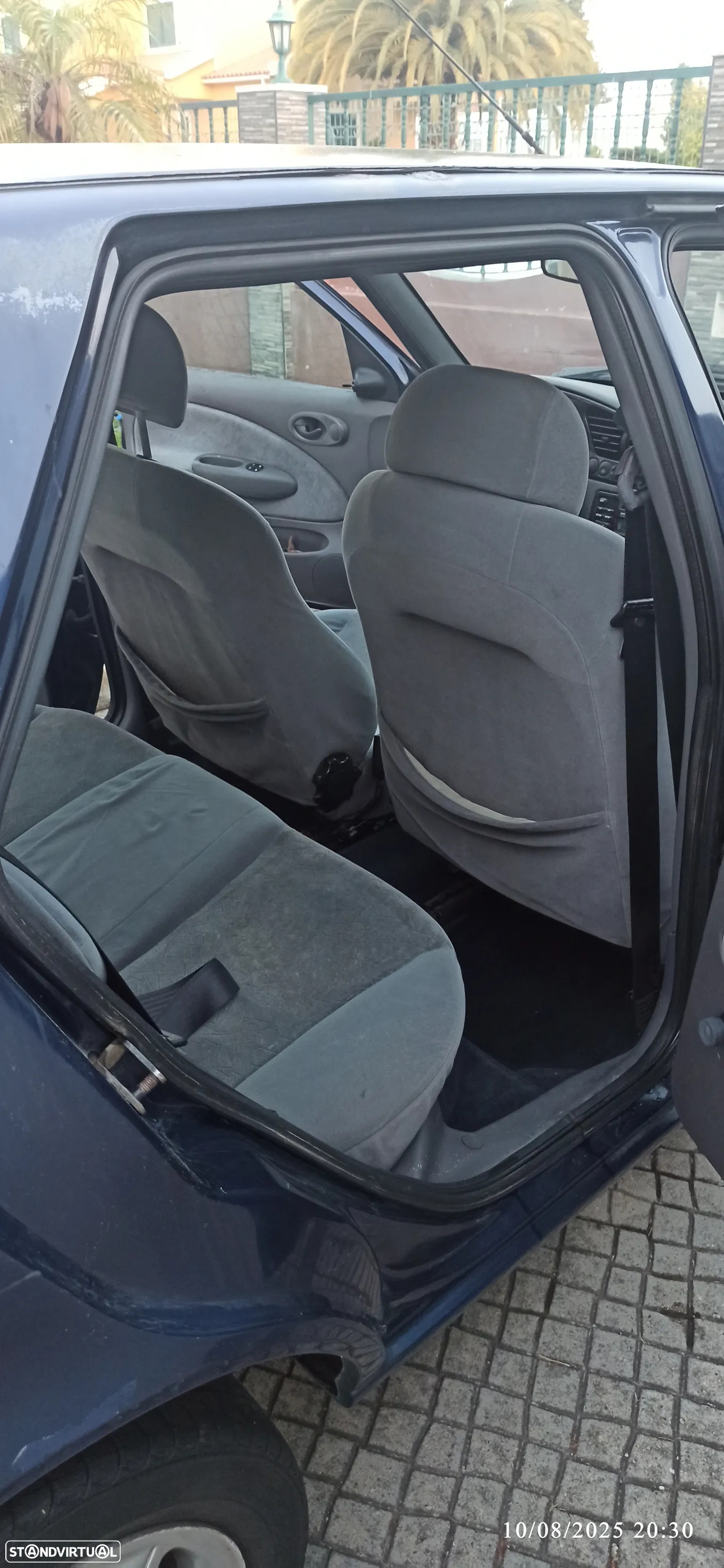 Ford Fiesta 1.25 Ghia - 7