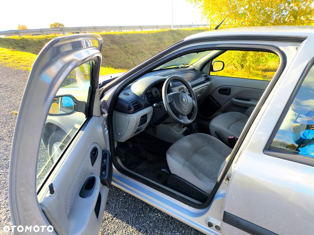 Renault Thalia 1.2 16V Alize - 13