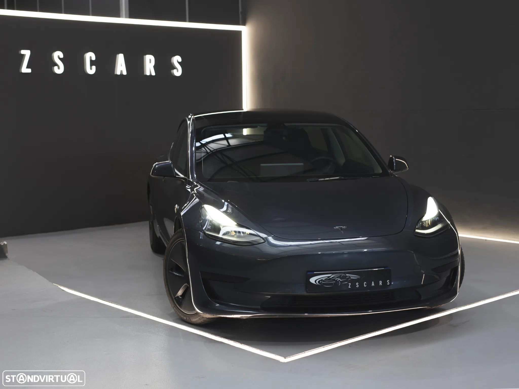 Tesla Model 3 Standard Range Plus RWD - 4
