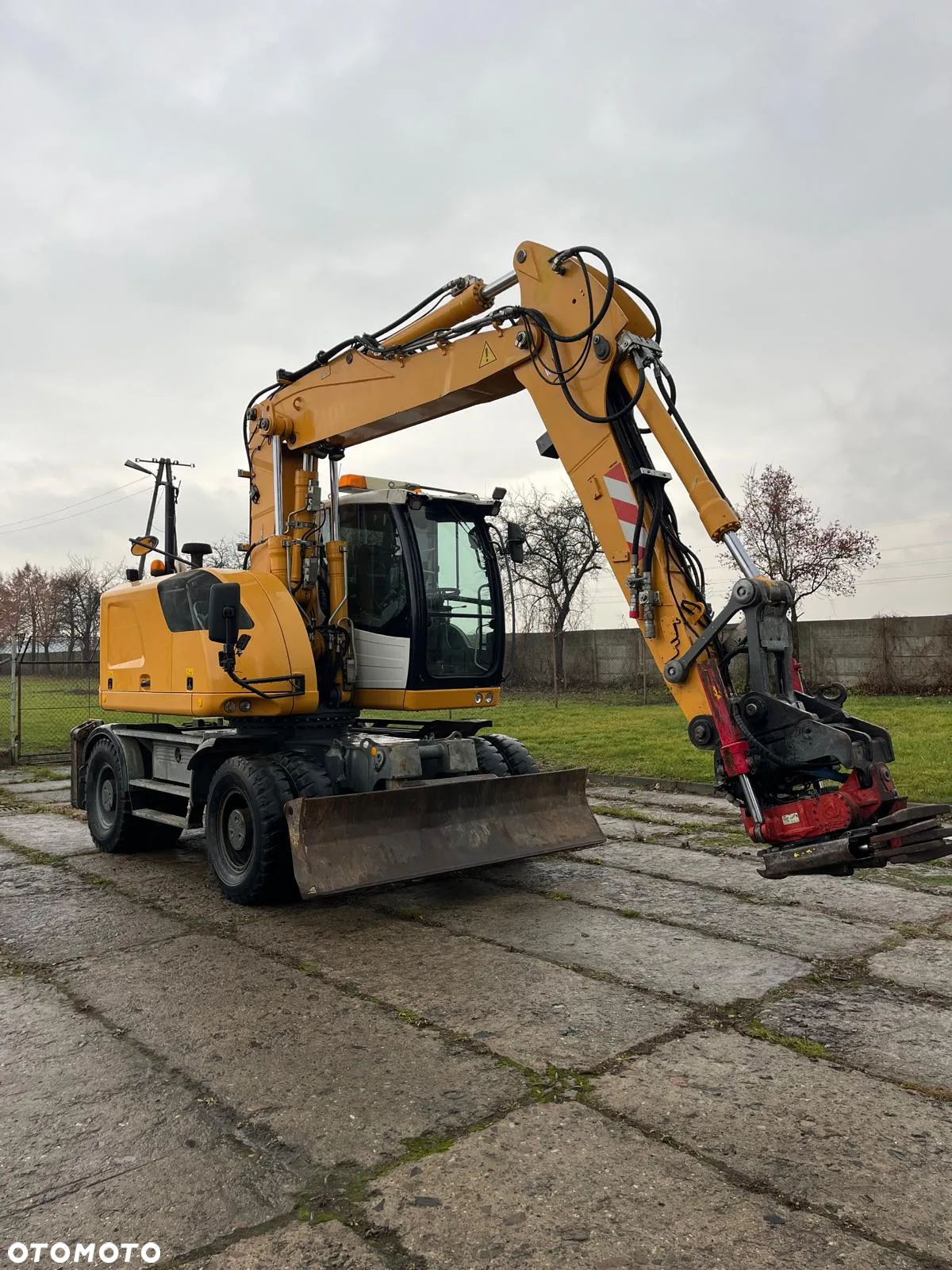 Liebherr A918 Compact - 2