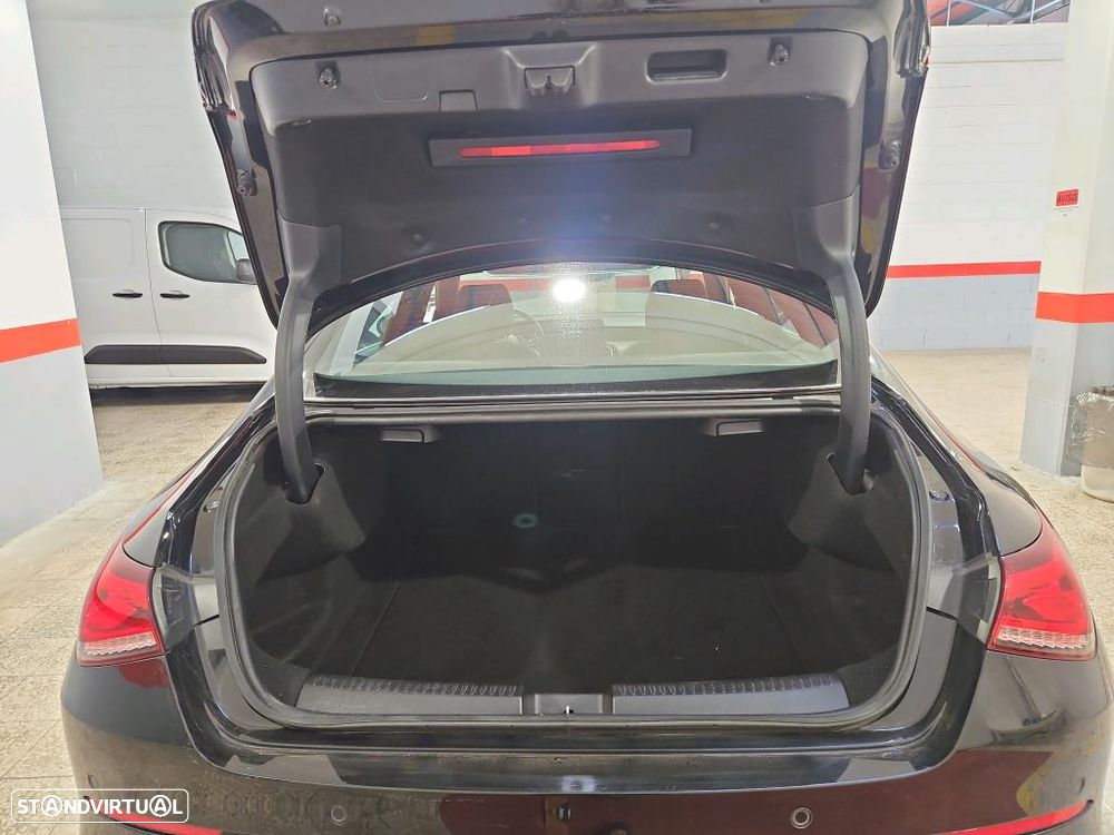 Mercedes-Benz CLA 180 d Progressive Aut. - 9