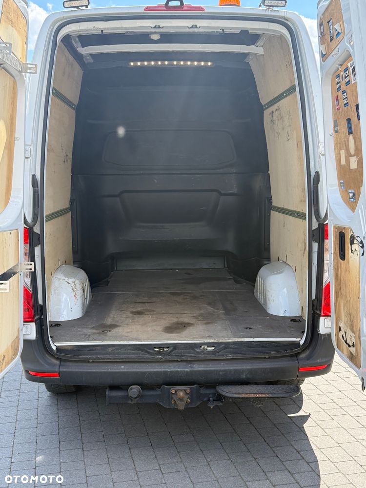 Mercedes-Benz Sprinter Lang HA BASE - 12