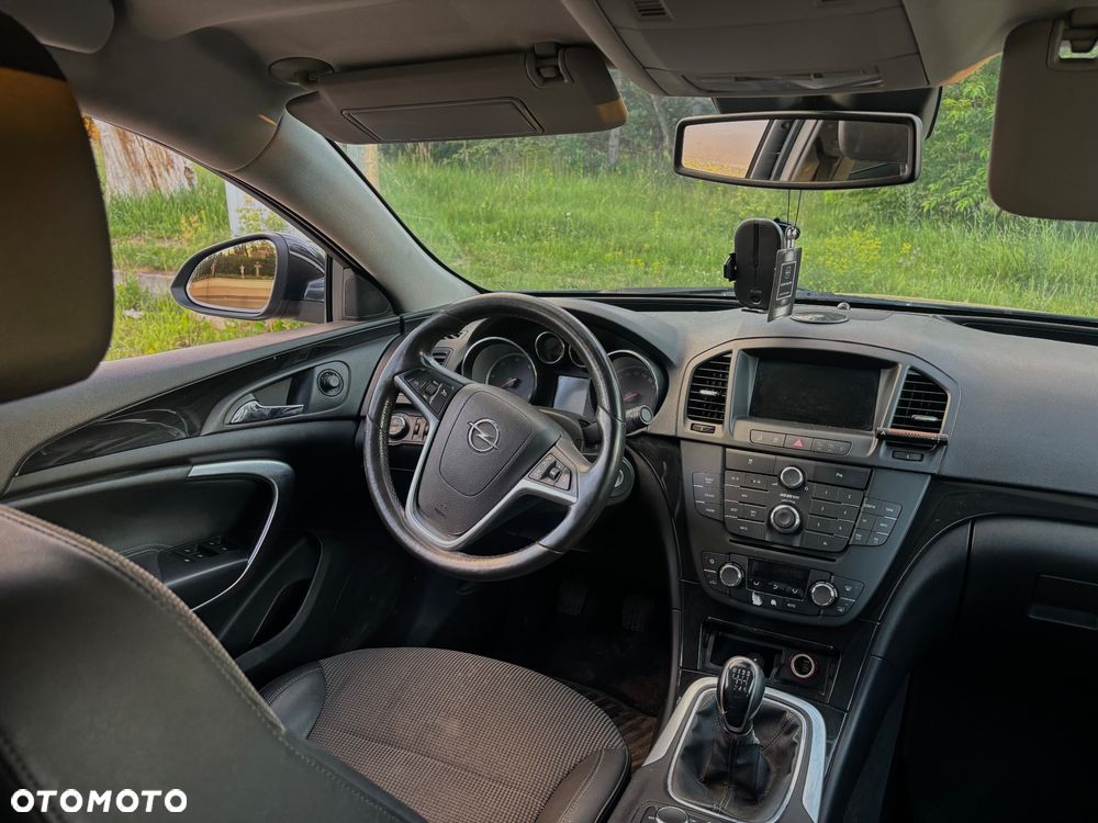 Opel Insignia 2.0 CDTI - 23