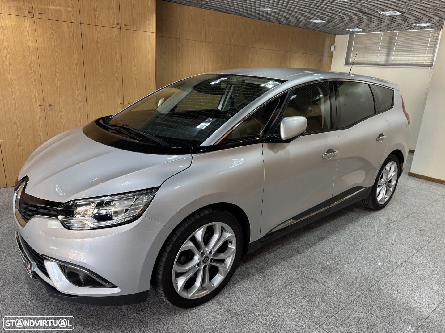 Renault Grand Scénic - 6
