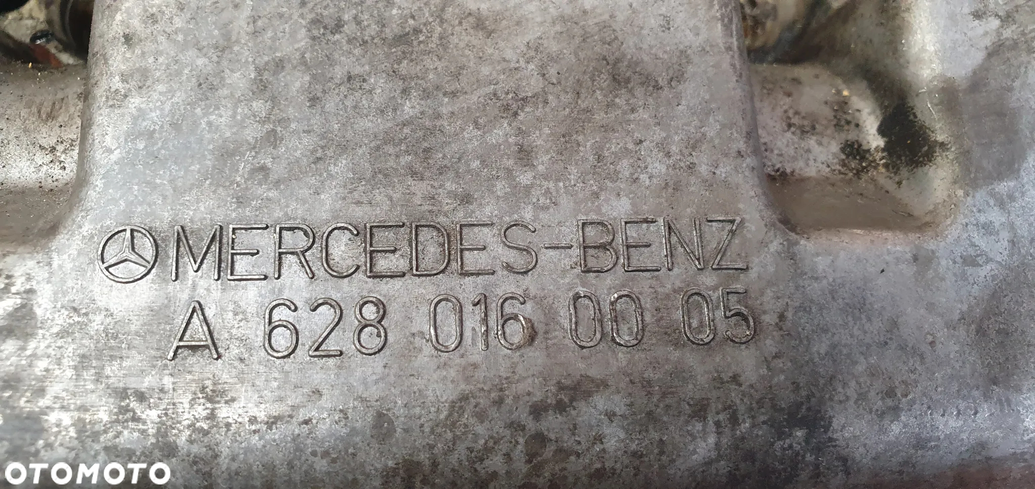 Głowica silnika prawa kompletna wałki dekiel Mercedes ML W163 4.0 CDI R6280161001 - 10