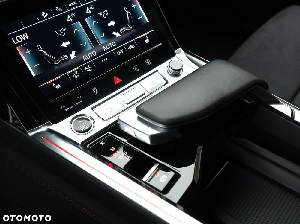Audi Q8 e-tron - 20