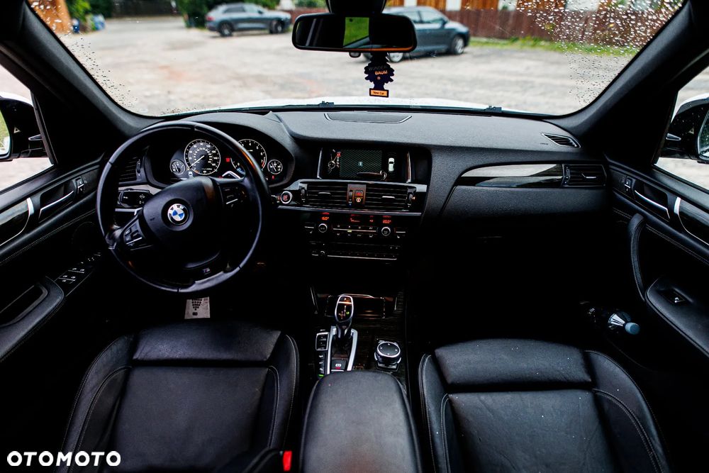 BMW X3 xDrive28i - 9