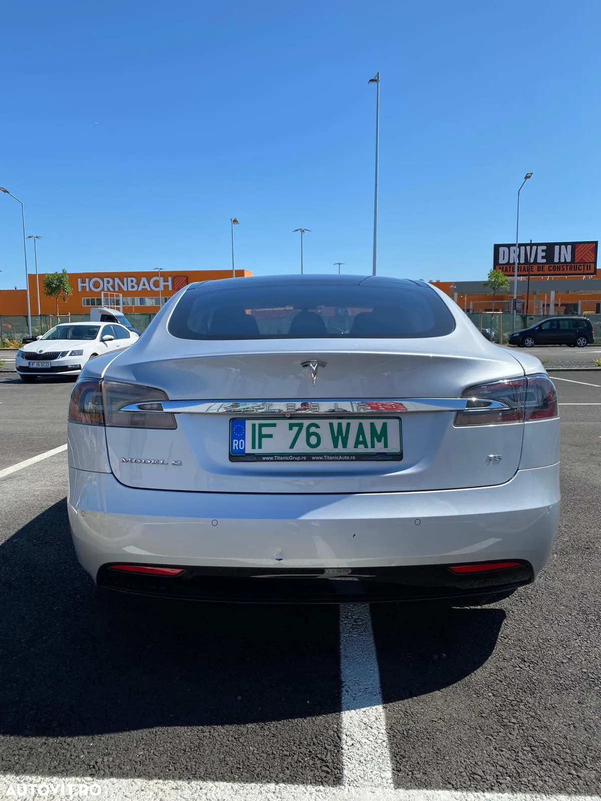 Tesla Model S Standard - 4
