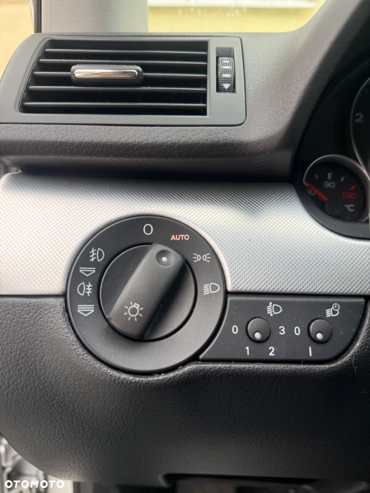 Audi A4 Avant 1.8T - 14