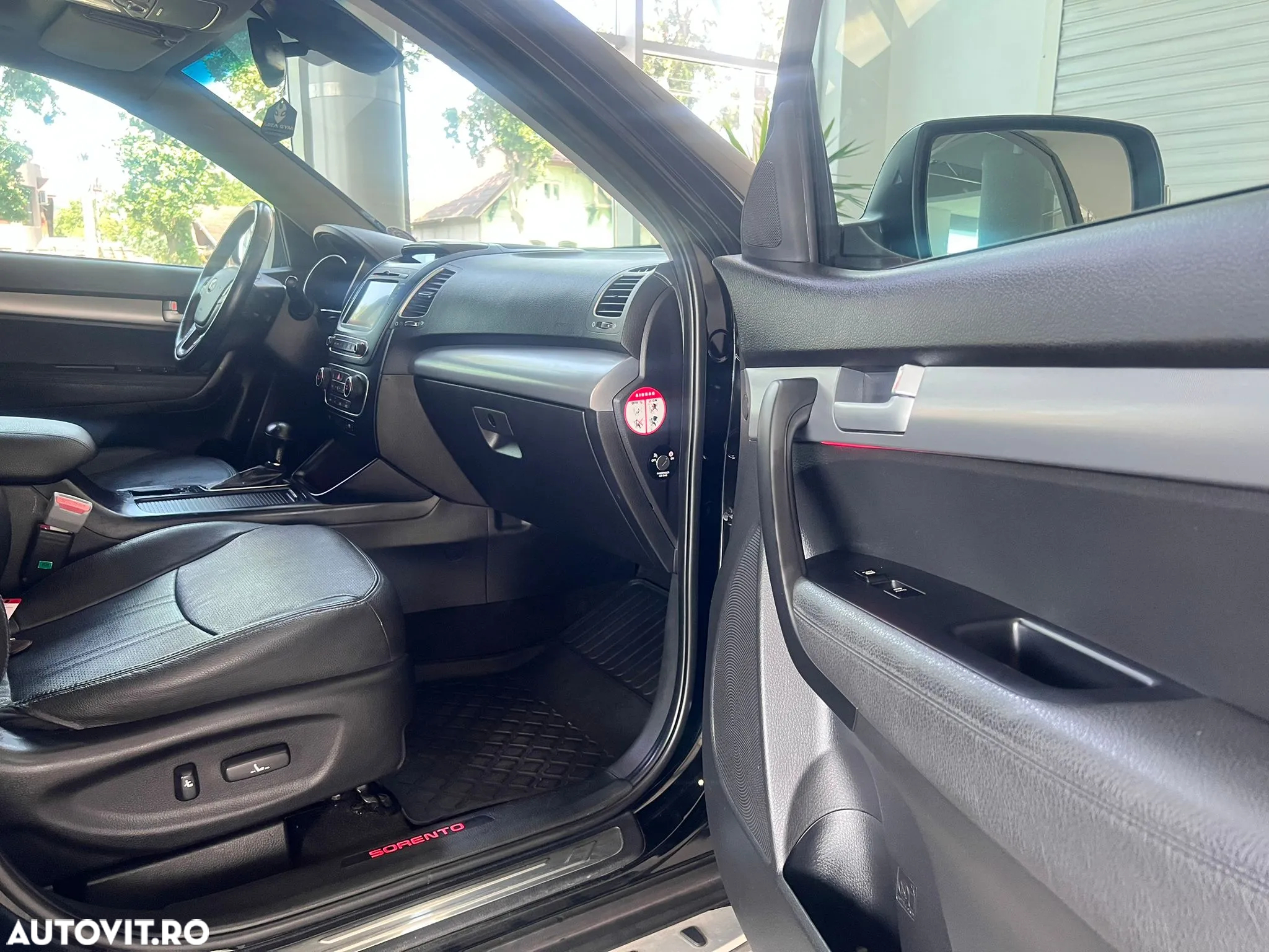 Kia Sorento - 13