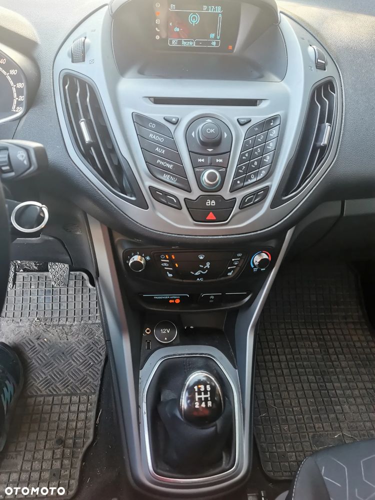 Ford B-MAX - 11