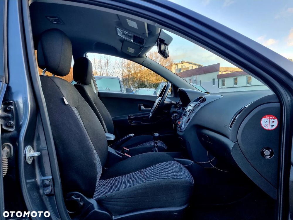 Kia Ceed 1.6 Crdi Comfort - 17