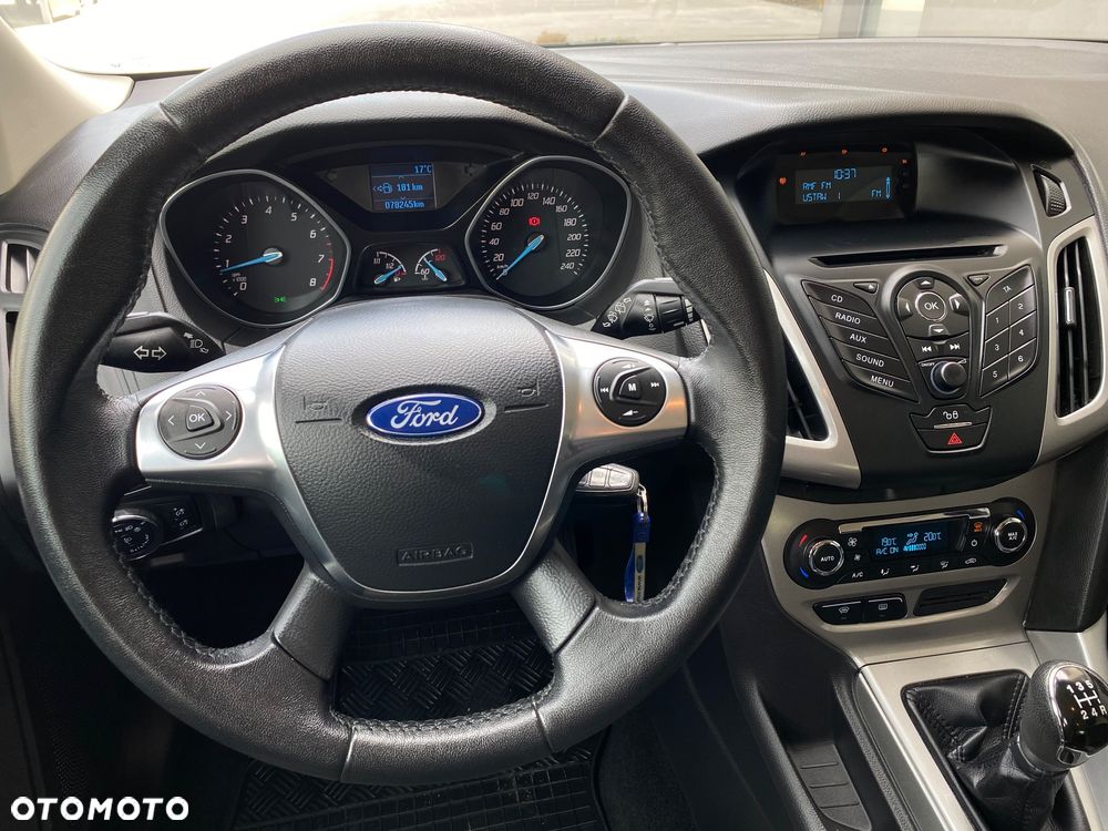Ford Focus 1.6 Gold X (Trend) - 28