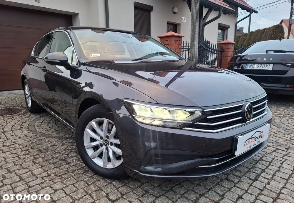 Volkswagen Passat 1.5 TSI EVO Business - 13