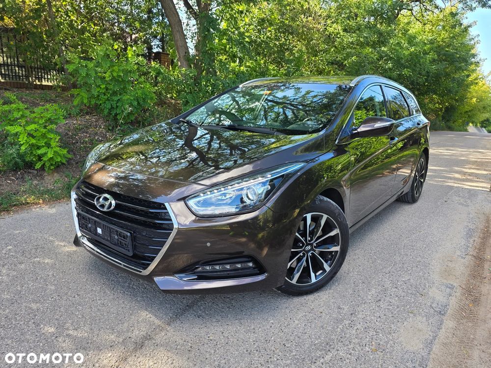 Hyundai i40 Kombi 1.7 CRDi Premium - 1