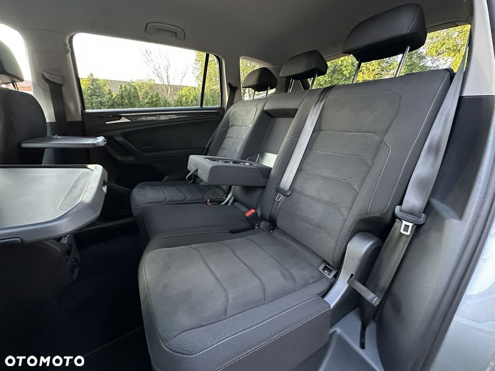 Volkswagen Tiguan Allspace - 11