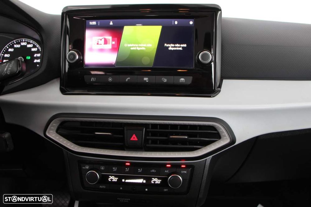 SEAT Arona 1.0 TSI Style DSG - 4