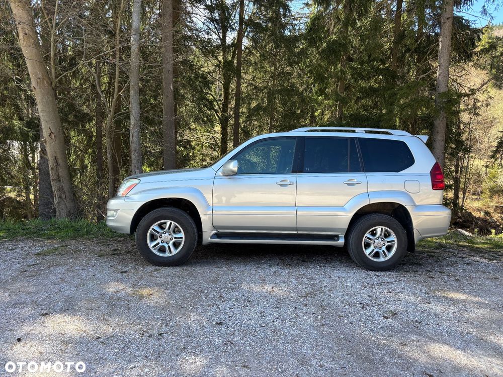 Lexus GX - 4